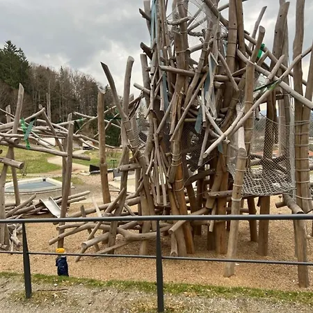 Familienfreundliche Bayerischer Wald Mit Pool Apartmán Freyung